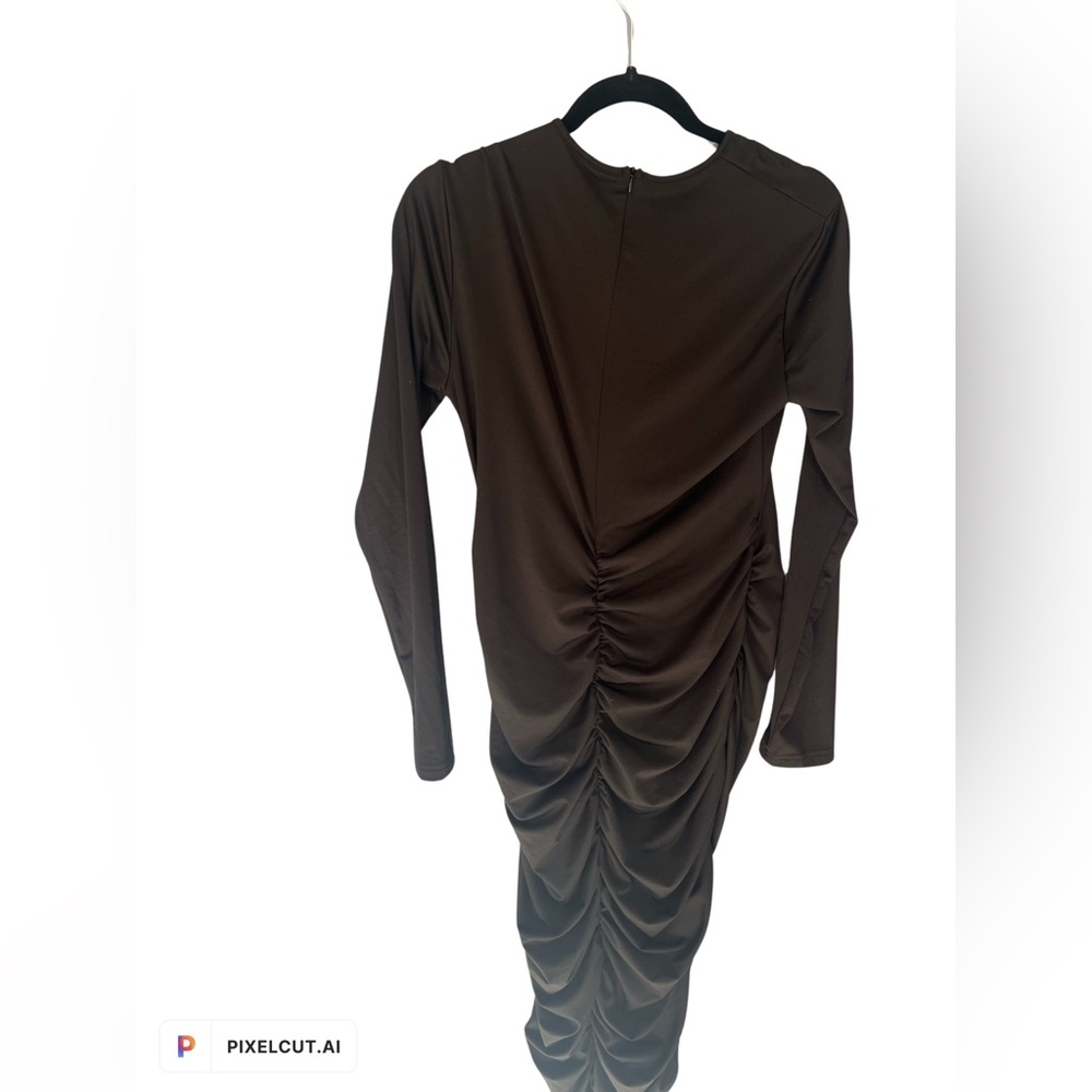 Black scrunchy dress